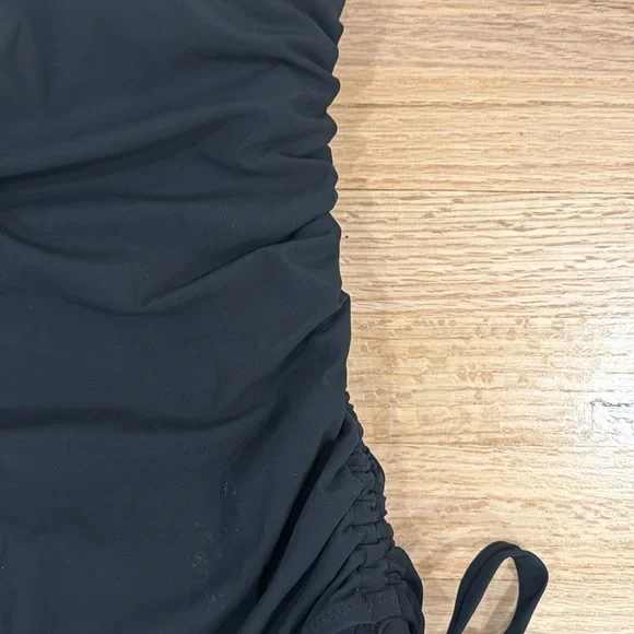 ATHELTA ONE PIECE BATHING SUIT new but no tags - Picture 2 of 5